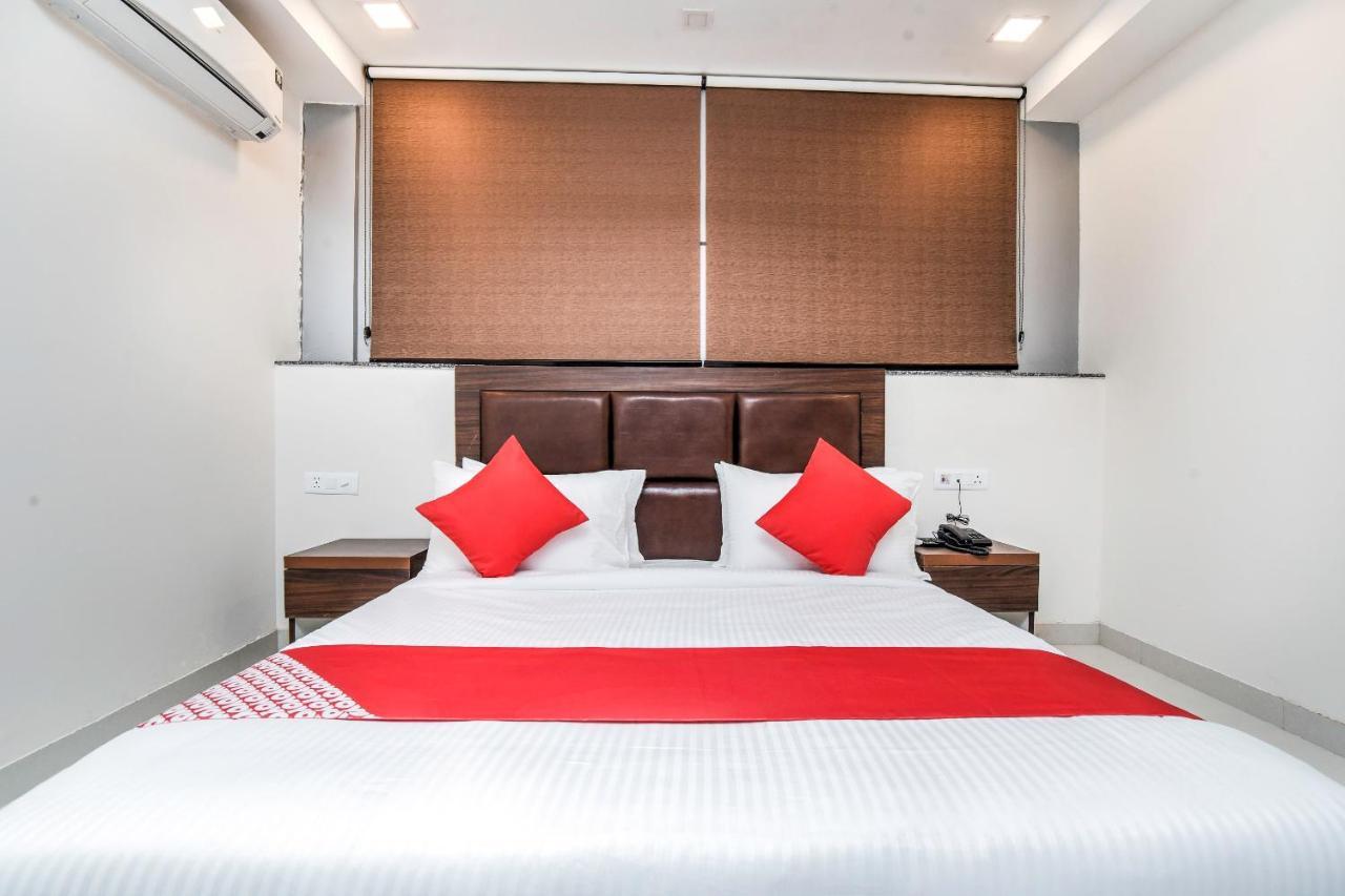 Oyo 23191 Flagship Hotel Raj Madan Ameerpet Haïdarabad Extérieur photo